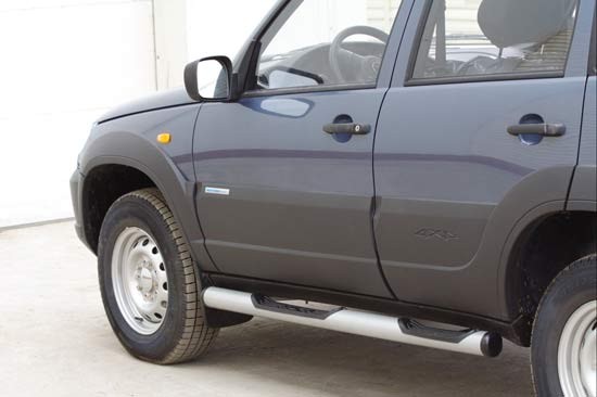 Пороги «Труба с проступ» металл. заглуш. - Chevrolet Niva RS 2123